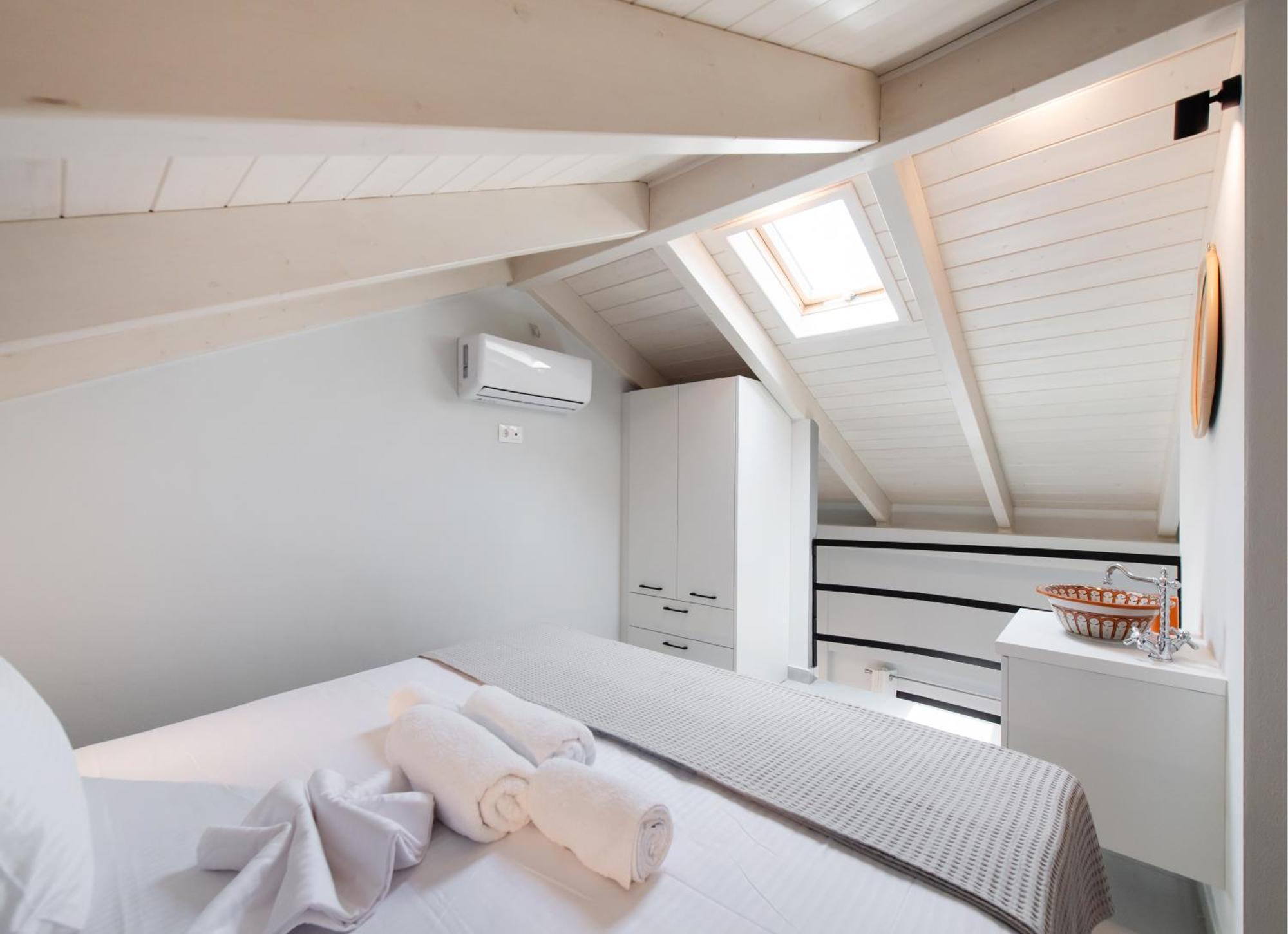 Onar Suites Lefkada エクステリア 写真