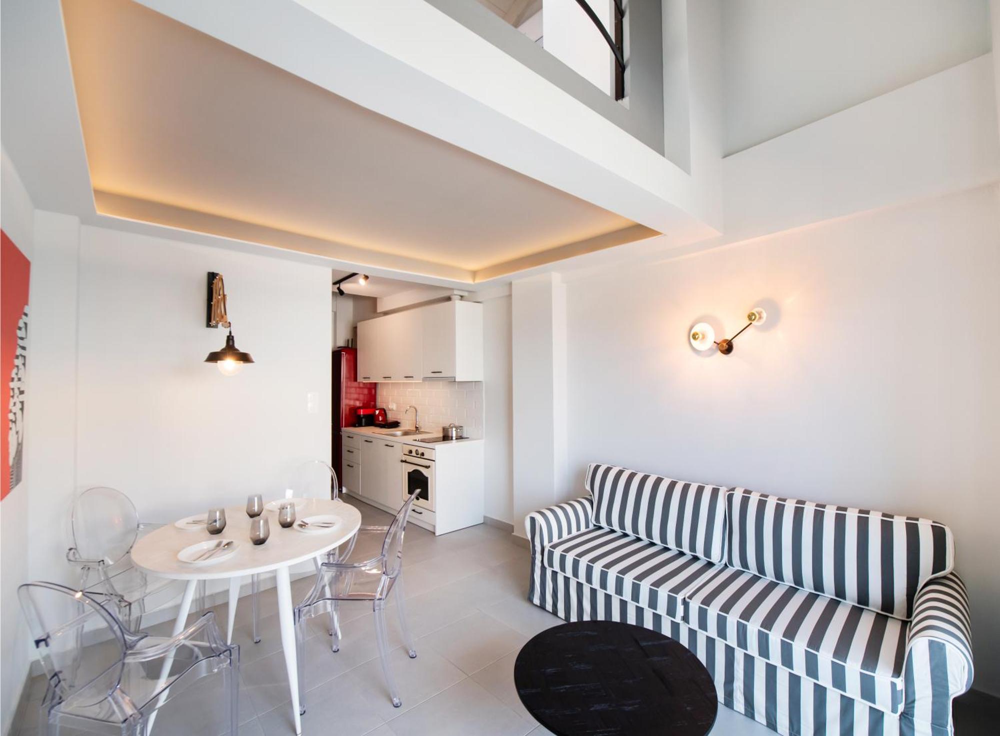 Onar Suites Lefkada エクステリア 写真